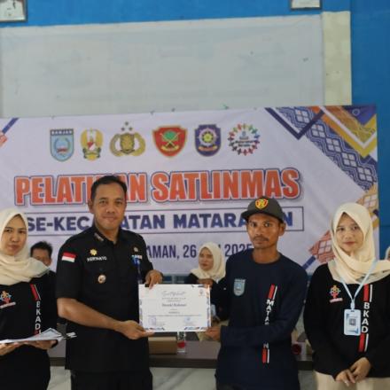 Sinergi Pemerintah Kecamatan dan BKAD, Satlinmas Gunung Ulin Diperkuat Lewat Pelatihan Terpadu